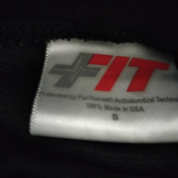 Very excellent condition scrub set worn once all items marked $10 or less 10/25 - Picture 6 of 10